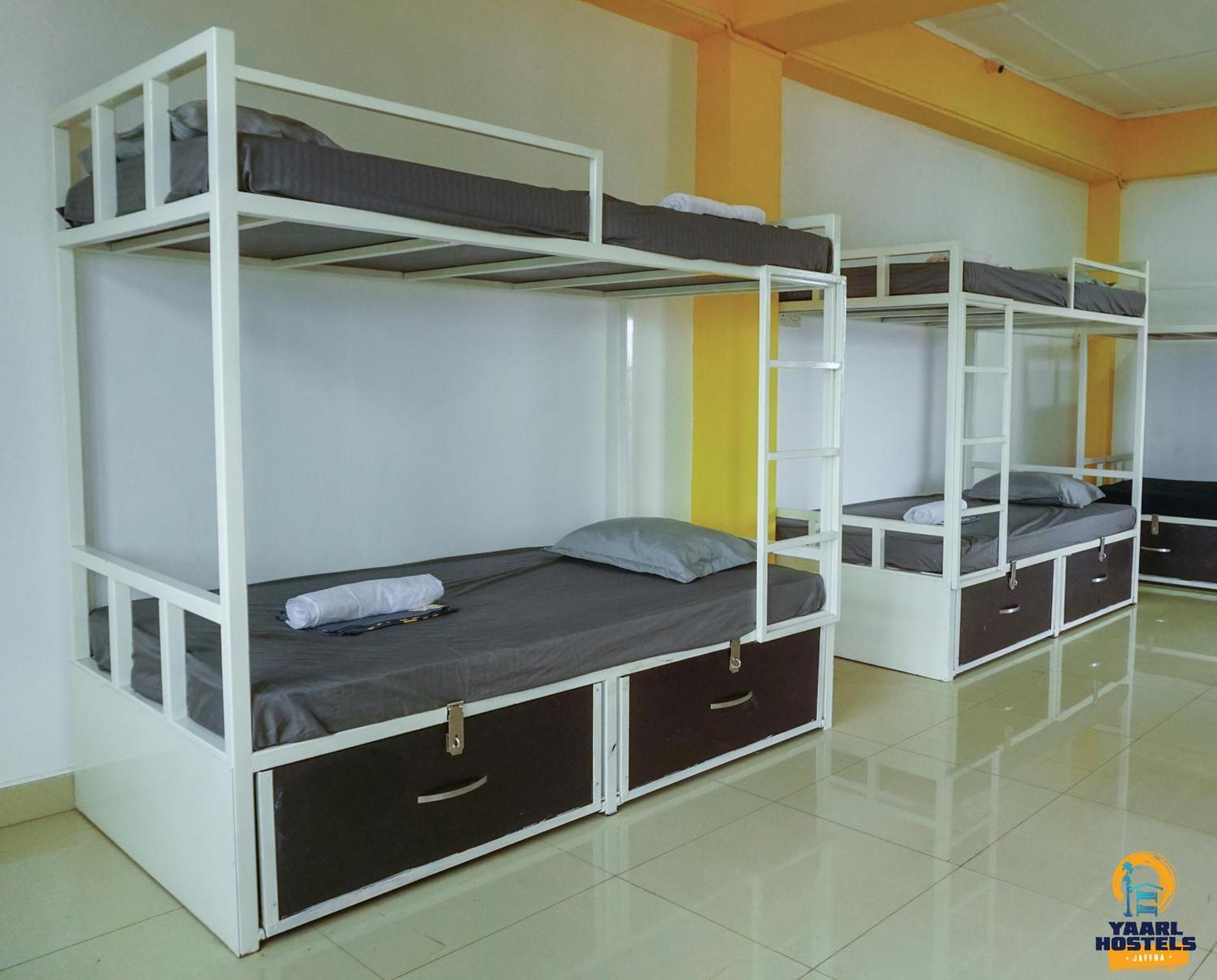 Yaarl Hostels Jaffna Habitación foto
