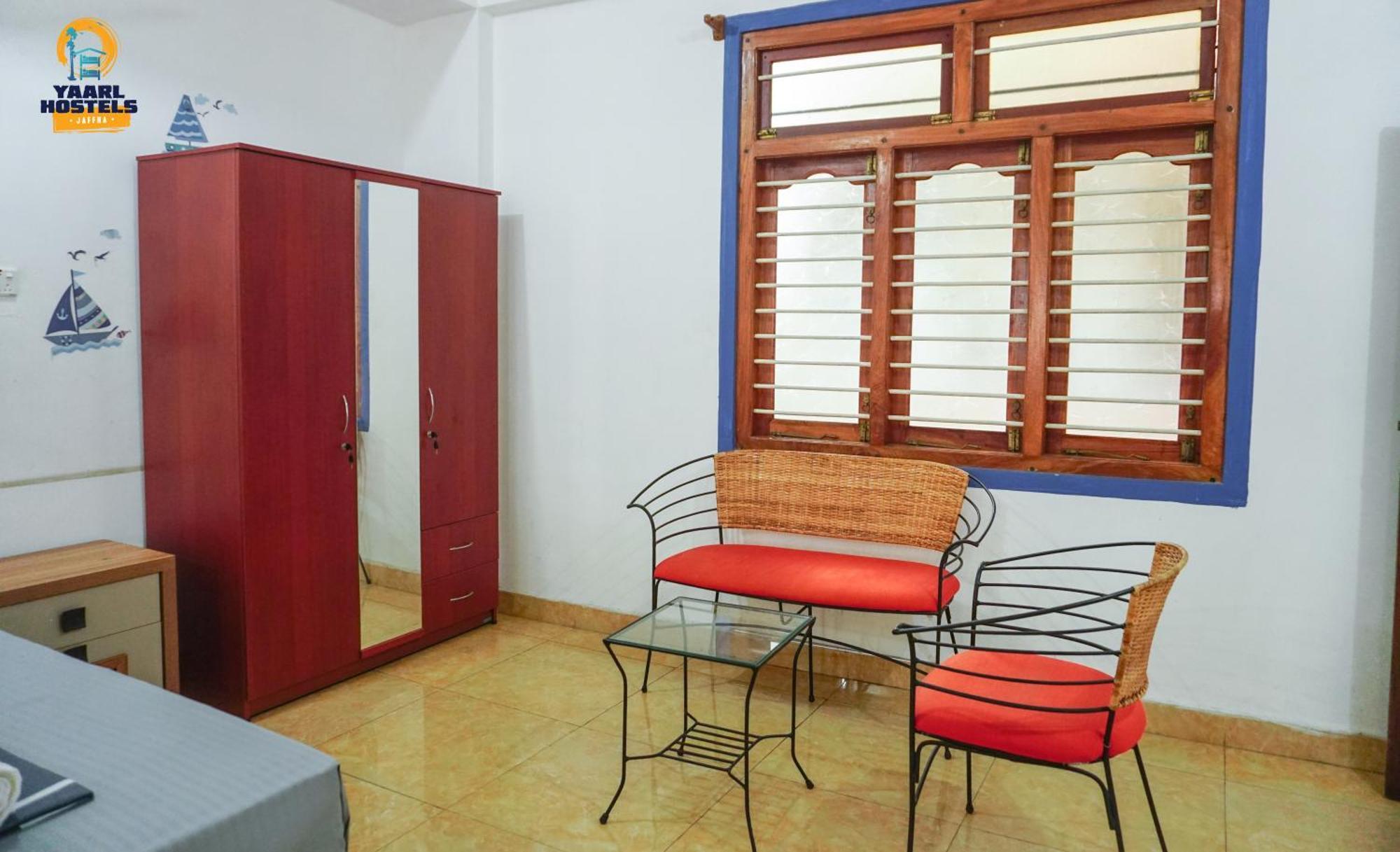 Yaarl Hostels Jaffna Habitación foto